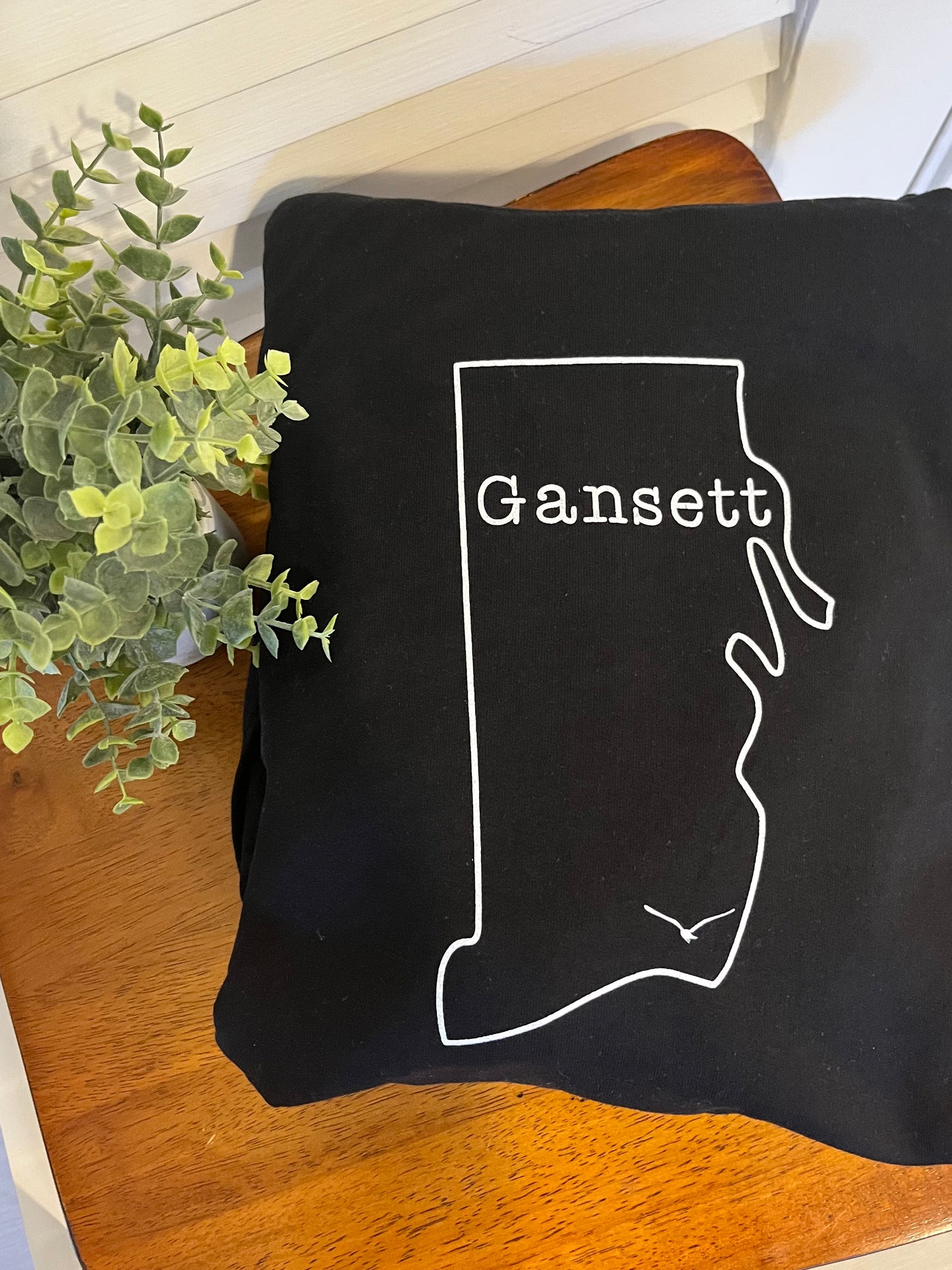 The Gansett Hoodie Black